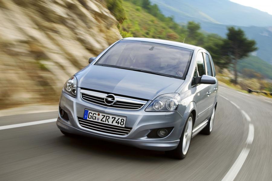  Opel Zafira 2008 года  (фото 45 из 72)